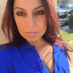 Meet your Posher, Lina